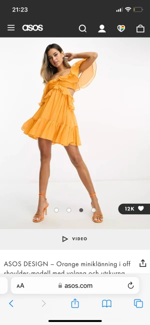 Gul klänning  - Gul orange sommar klänning så fin aldrig använd 🌸🦋🧘🏼‍♀️