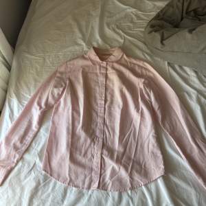 Perfekt fin rosa skjorta