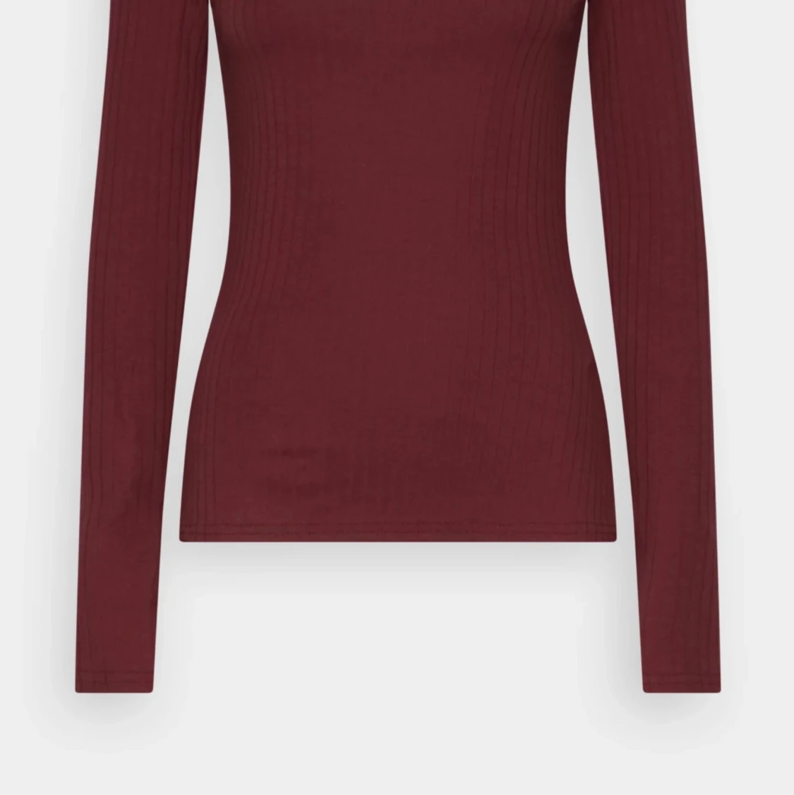 Röd långärmad tröja 