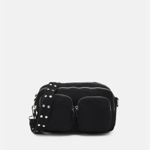 Väska - Säljer min Gina väska som aldrig kommer till användning, använda några  få antal gånger 