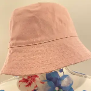 Sälja min bucket hat 