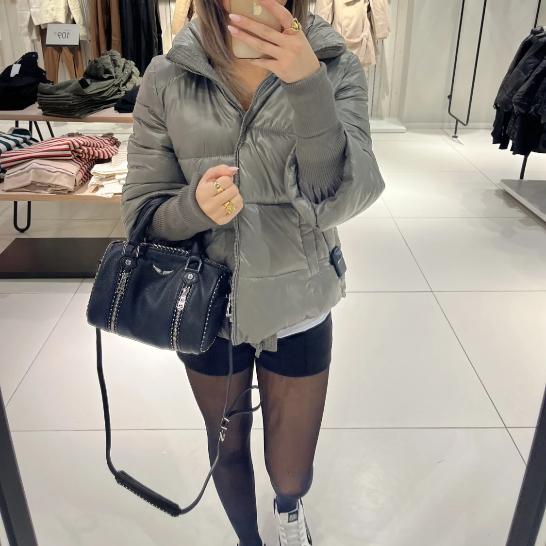 trekvartsärmad jacka i silver/grå, XS