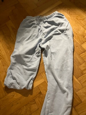 Ljusblå mjukisbyxor! - Ljusblå mjukisbyxor från lager 157, i storlek S! 😊