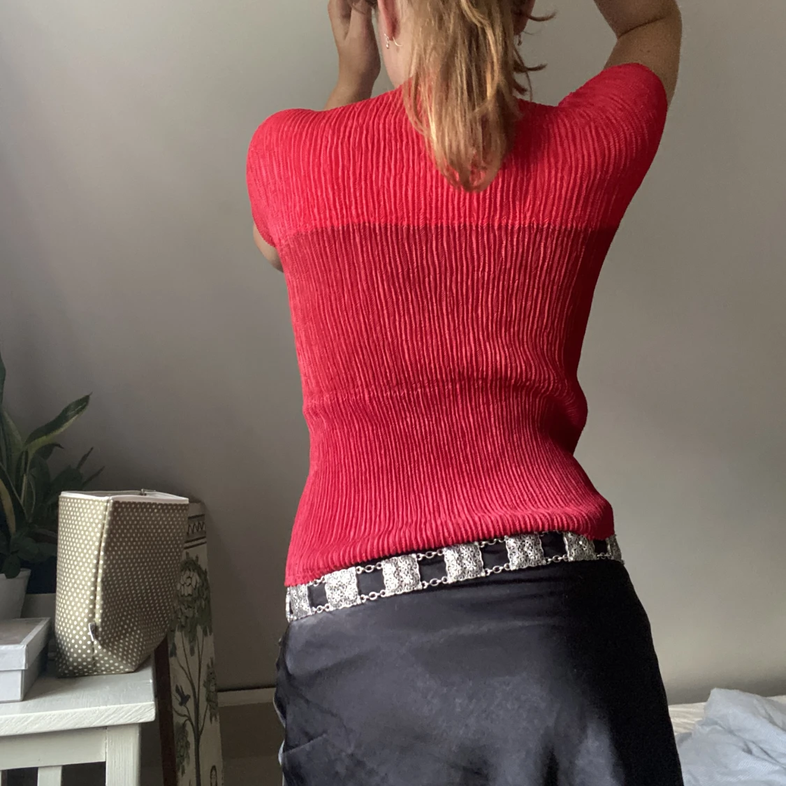 Röd tshirt i räfflat material - 90