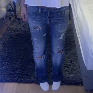 Skitcoola Replay jeans med hål i💓💓