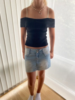 Topp - Super snygg off sholder topp ifrån zara❤️