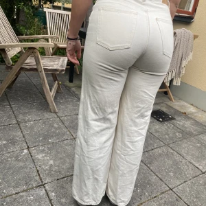 Vida jeans monki -  Monki🤍pris kan diskuteras🤍