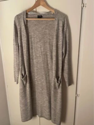 Lång kofta  - I gott skick