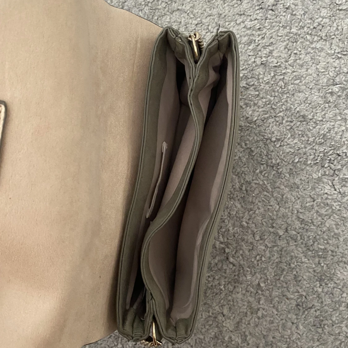 Grön axelremsväska - 91