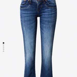 Mörkblåa ltb jeans i ”valerie”, low rise bootcut, stl 26/30 💕