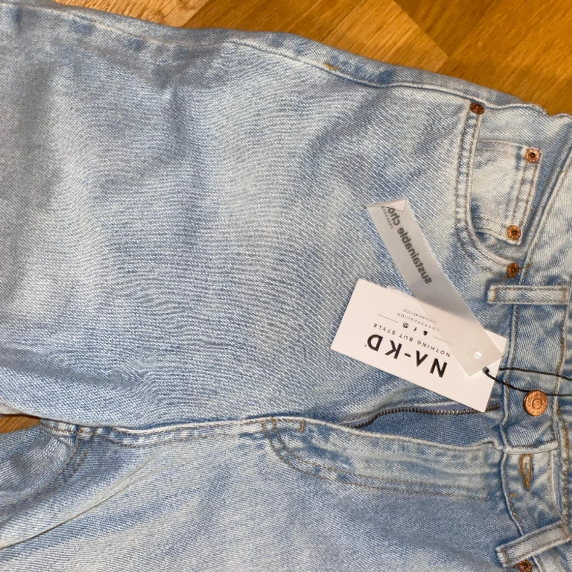 High-waist straight jeans