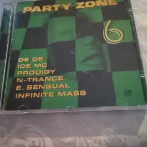 CD skiva party zone 6