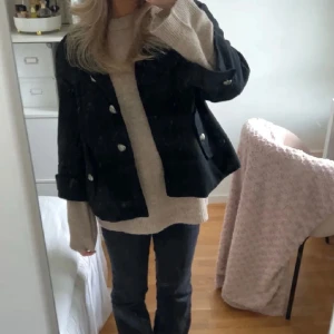 Trekvartsärmad kappa - Super fin trekvartsärmad kappa, strl 36 vilket motsvarar s.💕💕