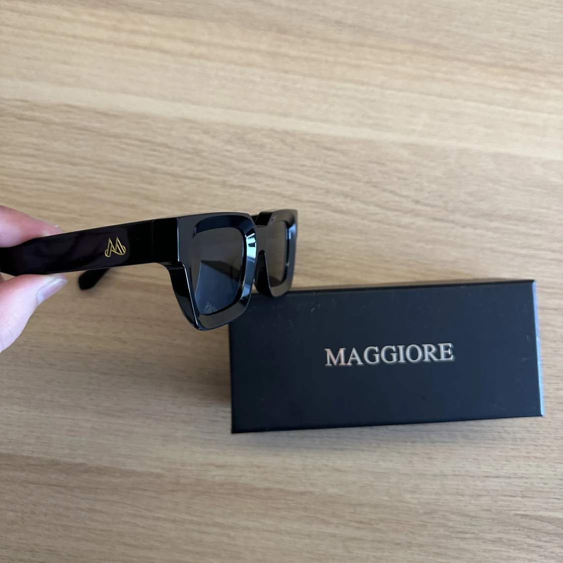 MAGGIORE Solglasögon  - 90