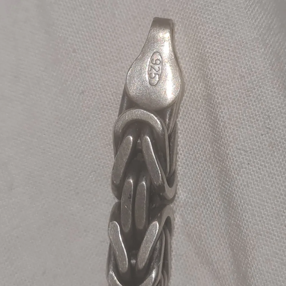 Kejsarlänk Svartoxiderad 50 cm läng 4mm bred 925 äkta silver . Accessoarer.
