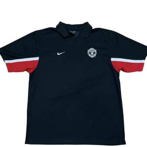 Vintage Nike Manchester united Tischa.  Storlek L  10/10 Cond.