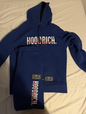 Hoodrich Dress - Fet Hoodrich dress i nyskick 10/10. Inga skador. Pris kan diskuteras. 