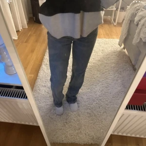 Zara mid rise full lenght - Köparen står för frakt ❣️