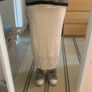 unik kjol från Mango