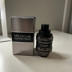 V&R Spicebomb - God parfym 50 ml