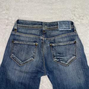 Söta jeans i storlek xs (raka jeans) 🤩