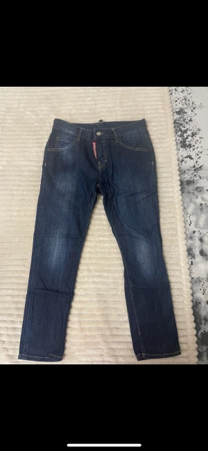 dsquared - Helt nya nästan använda 2-3 gånger 