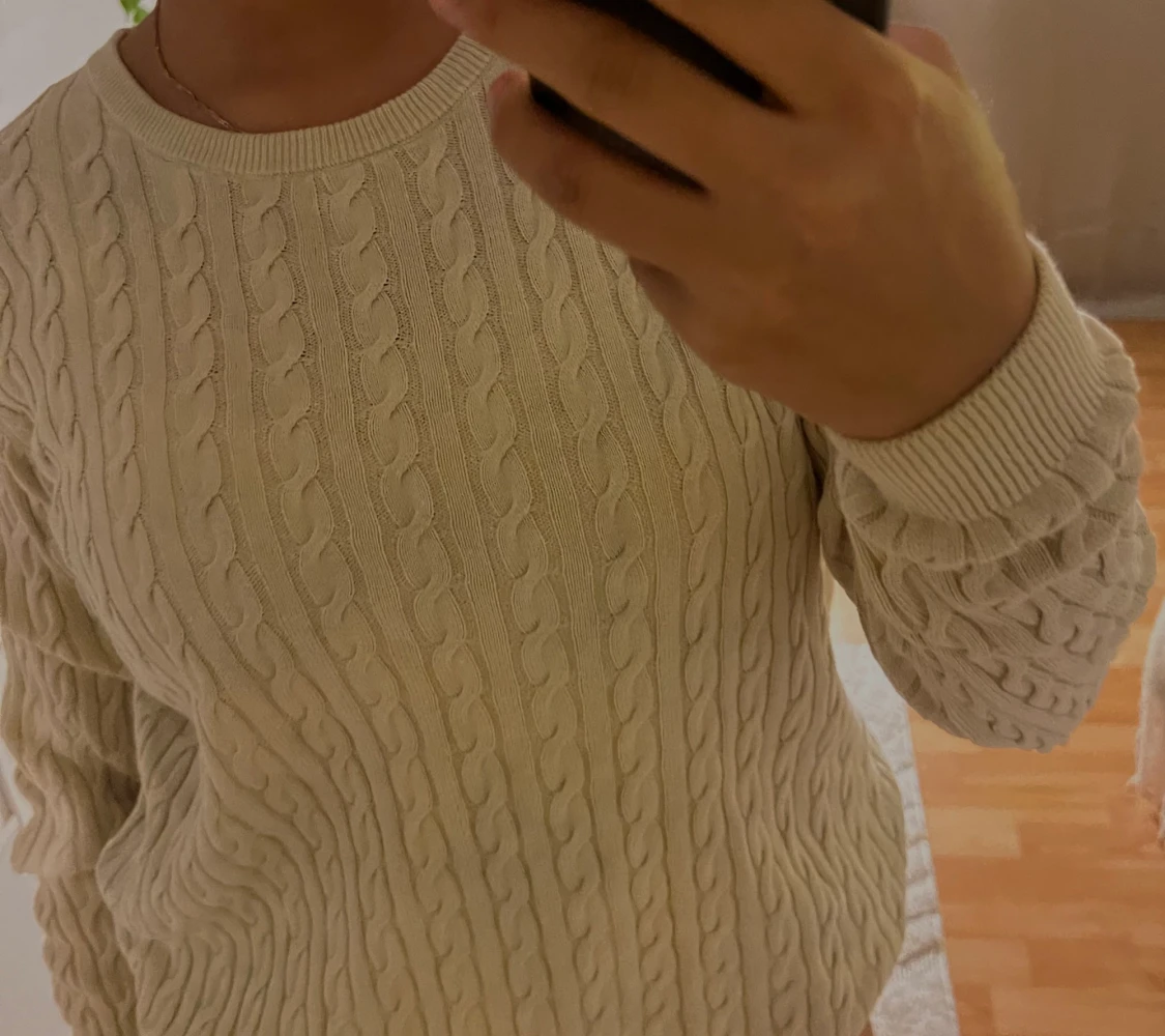 Beige sweater 