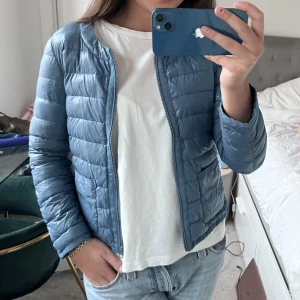 Dunjacka! - Snygg tunn dunjacka!