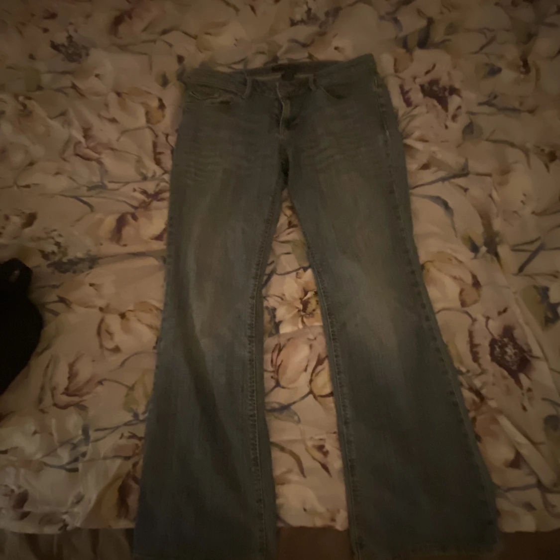 Lågmidjade jeans