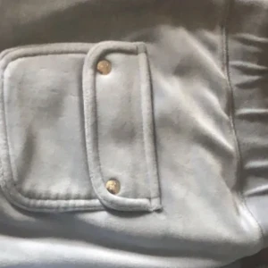 juicy byxor - Juicy byxor i färgen Della robia, Ny skick, har använt ungefär 3-4 gånger