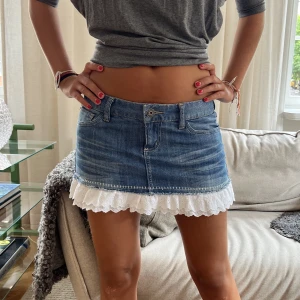 Jeans kjol - Säljer denna så fina somriga kjol