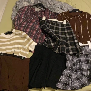 Säljer massa kläder varje plagg 10 kr styck - Bra skick på allt andvänds bara inte längre