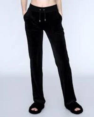 Juicy couture  - Svarta juicy couture mjukisbyxor. Kommer inte till användning då de är för stora för mig.
