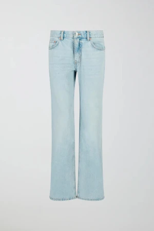 Gina low waist jeans - Säljer mina poppis jeans från Gina jätte billigt då jag vill få dom sålt snabbt🤍