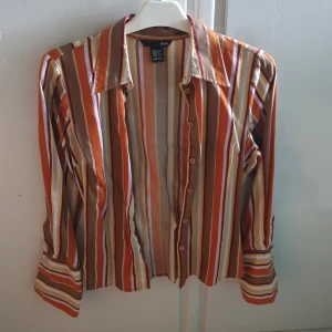 Skjorta - 70-tals skjorta i mycket bra skick.