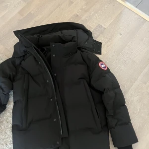Canada goose Wyndham Parka  - Storlek M. Ordentligt vinterjacka helt ny