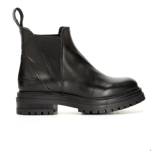 Johnny Bulls chelsea boots - Chelsea boots i modell ”Tove” från Johnny Bulls. De är använda en säsong men är i bra skick och har mycket mer att ge! 😍🖤 perfekta bootsen. Nypris 1200 kr