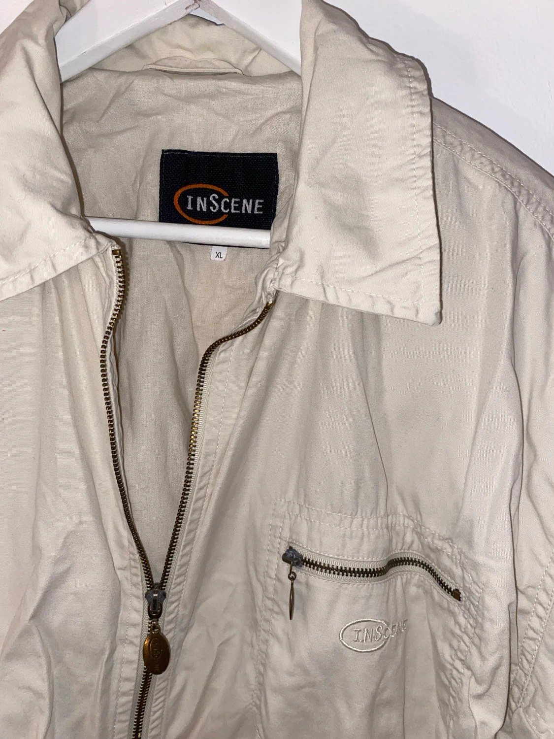 Inscene vit jacka - 90