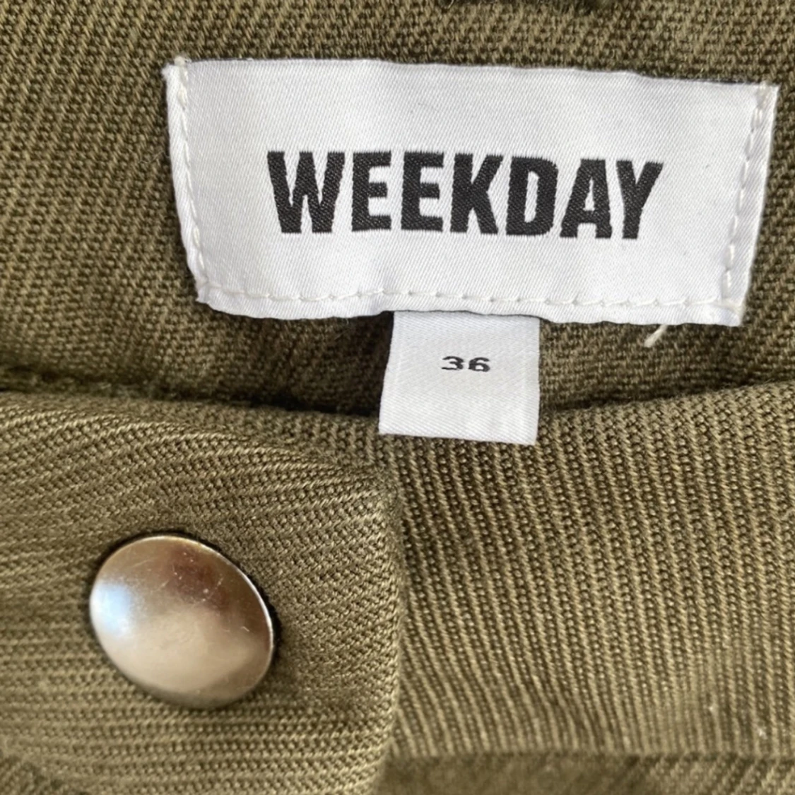 Weekday, höstbyxor storlek 36 - 91