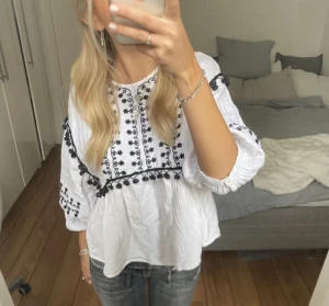 Zara blus - Skit fin blus från Zara. 