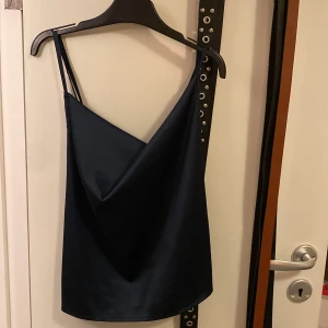 Satintopp - Fin topp