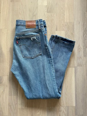 Levis 501 - Ett par Levis 501 i storlek W28 L30! 