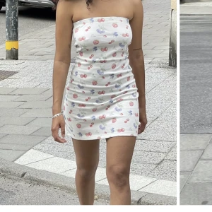 djerf avenue klänning - helt ny, endast testad! frakt tillkommer vid köp!