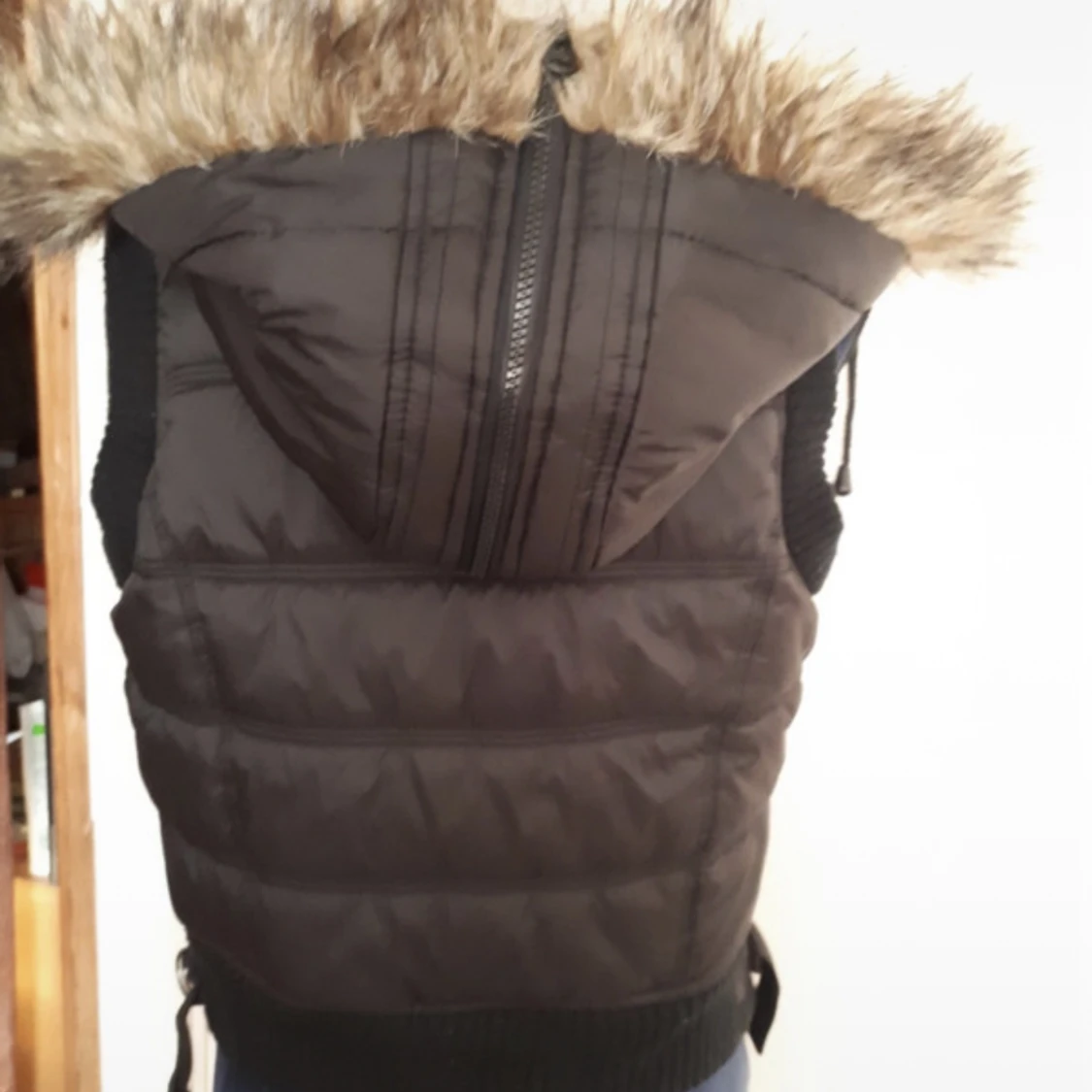 Brun väst - 91