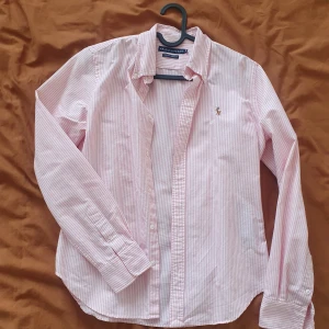Fitted RL Shirt - Slim Fit tailored shirt  Size S  Great condition 
