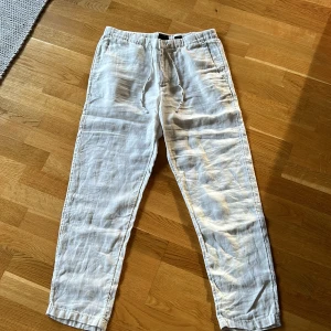 Linnebyxor - Linnebyxor från HM. Storlek M, jag är 180 cm