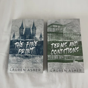 The fine print & Terms and conditions - Två engelska pocket böcker. Helt nya, aldrig läst. 70kr st eller 130kr för båda :) Frakten står köpare för