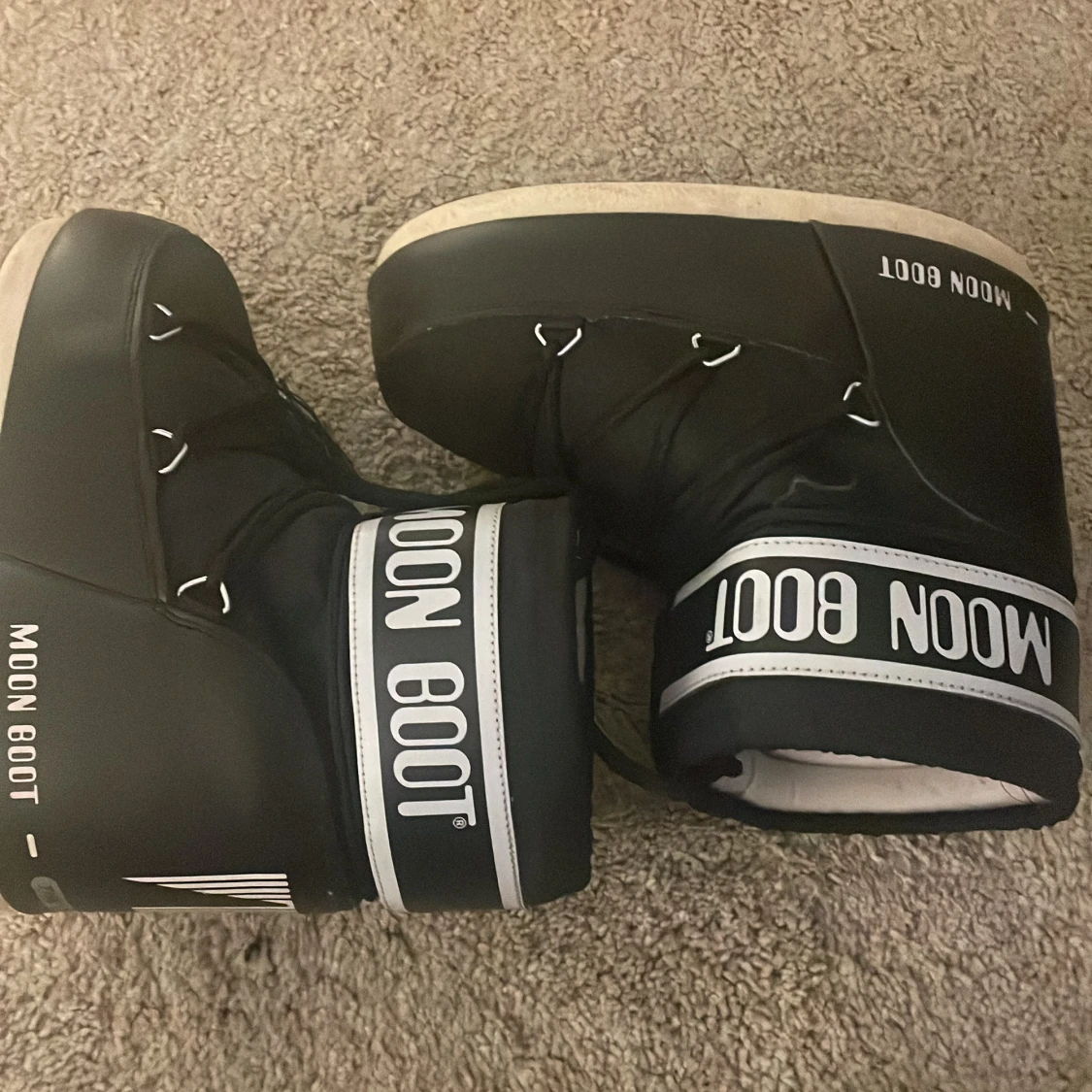 Moonboots☃️ - 91