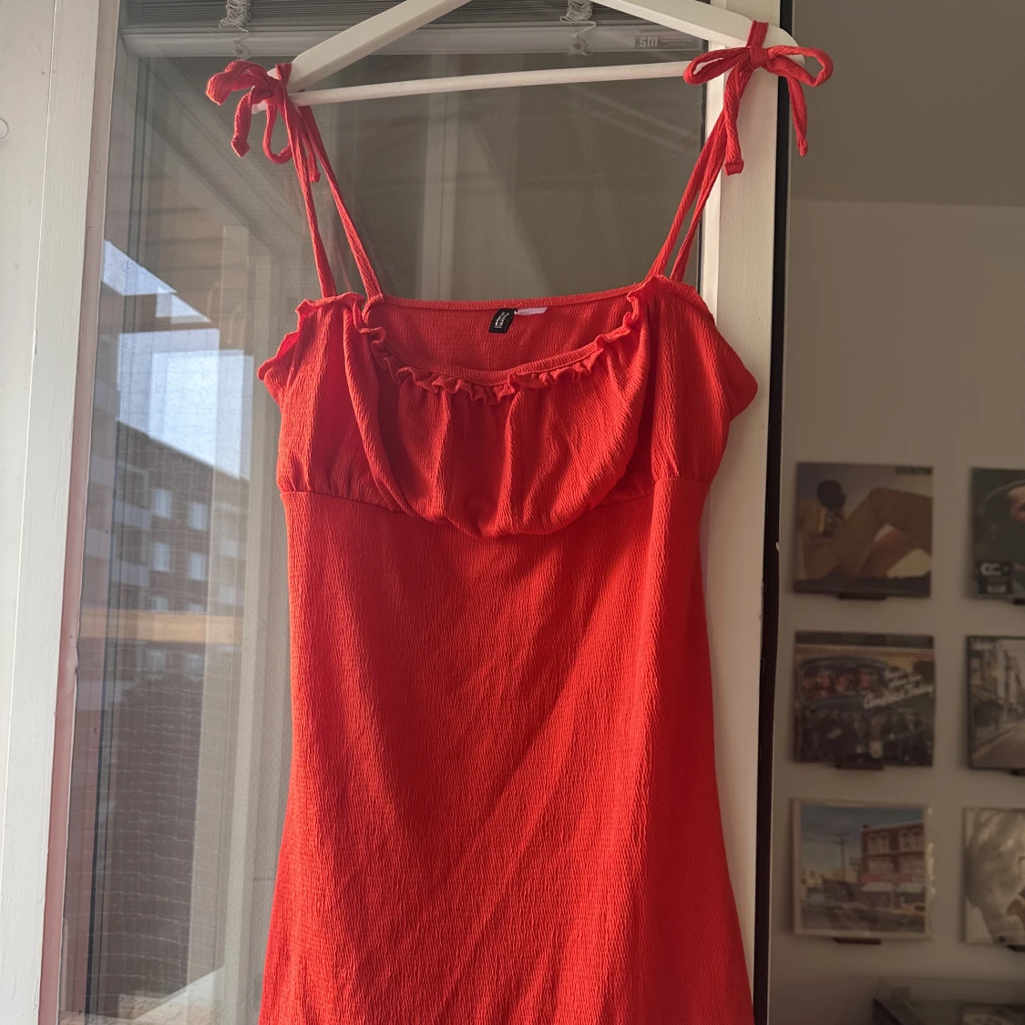 Röd sommarklänning 