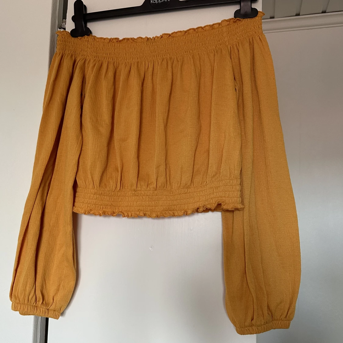 Gul/orange off shoulder tröja - 91